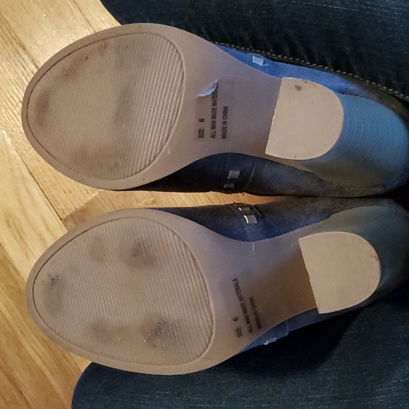 Gray ankle boots - Picture 3 of 4